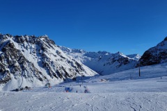 27123915-5cfd-4e03-ba12-de0989fb3043