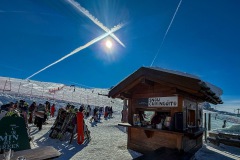 6dbc7ade-56df-4f47-a557-2e0fd9ed0594