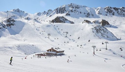 Frauenpower des Skiclubs in Ischgl